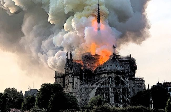 Sous le ciel vide, de Raphaël Nizan : depuis les flammes de Notre-Dame
