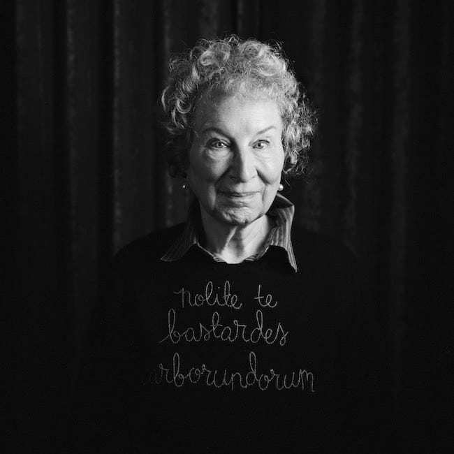 Questions brûlantes et Poèmes tardifs de Margaret Atwood