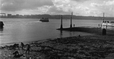 Éric Sarner | Lisbonne est une fable. Photographies de Bernard Plossu.