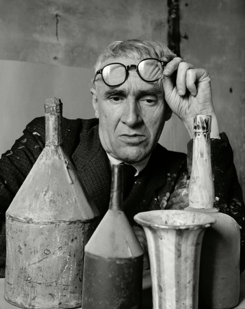 Giorgio Morandi dans son
atelier. Bologne, 1953
© photo Herbert List / Magnum
Photos